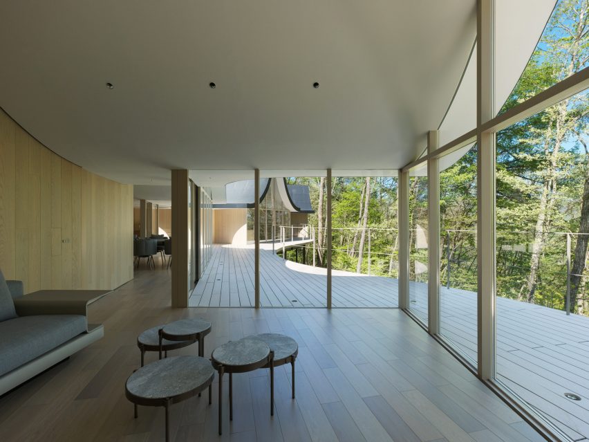 Hand in Hand House by Nendo