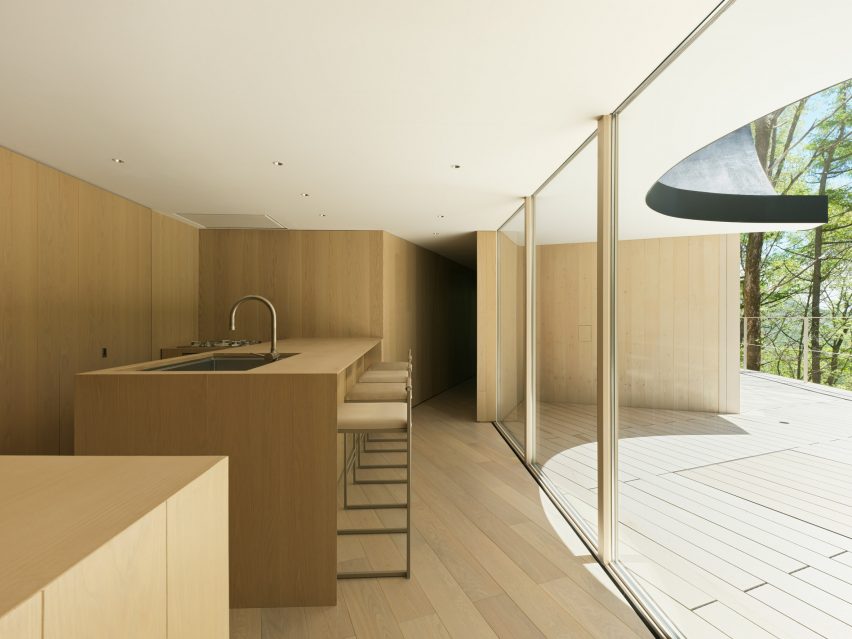 Hand in Hand House by Nendo