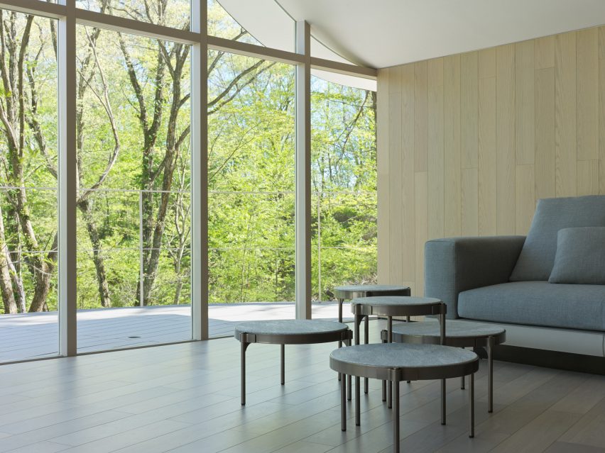 Hand in Hand House by Nendo