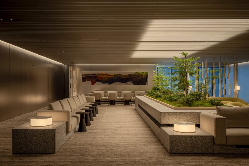 Tokyo office lounge by I IN