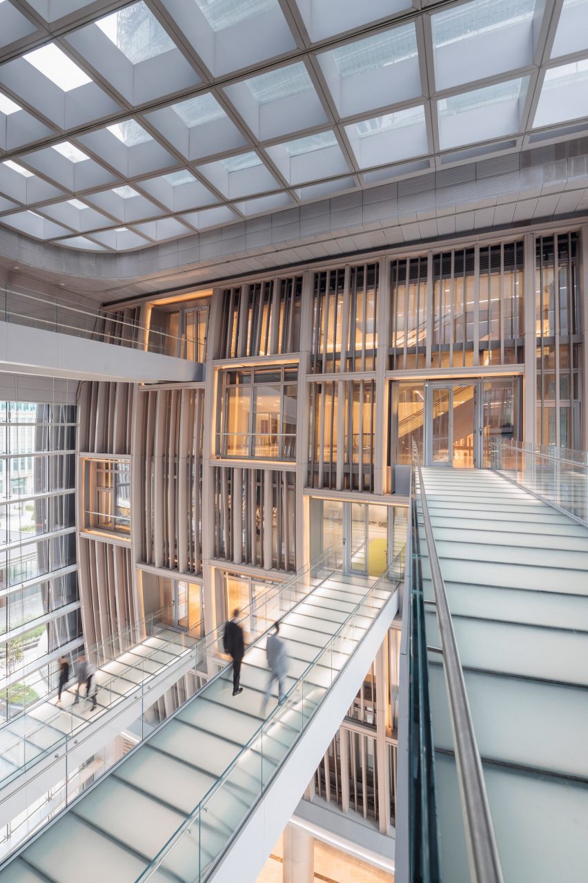 Ziraat Bank Headquarters by KPF