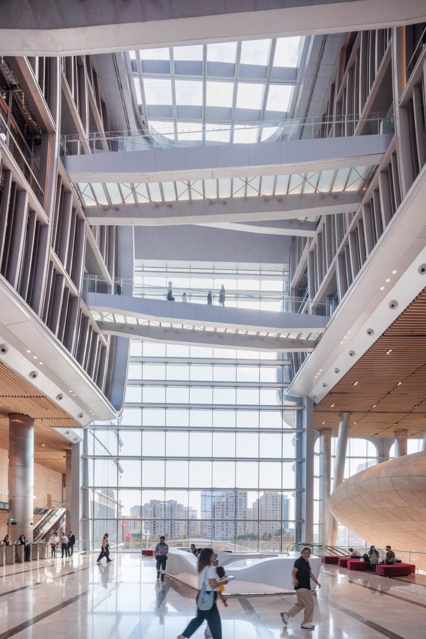 Ziraat Bank Headquarters by KPF