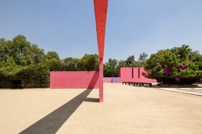 La Cuadra by Barragan