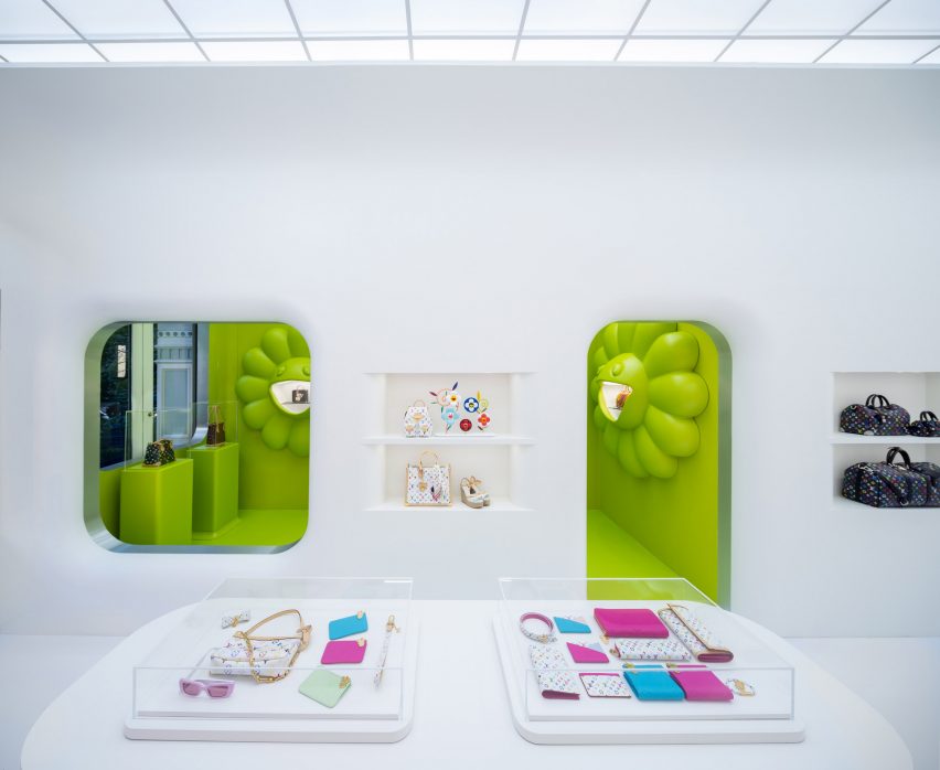 Murakami Louis Vuitton pop-up