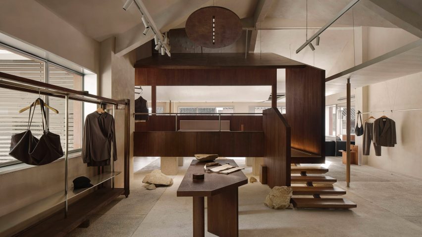 Moment Boutique by Modum Atelier