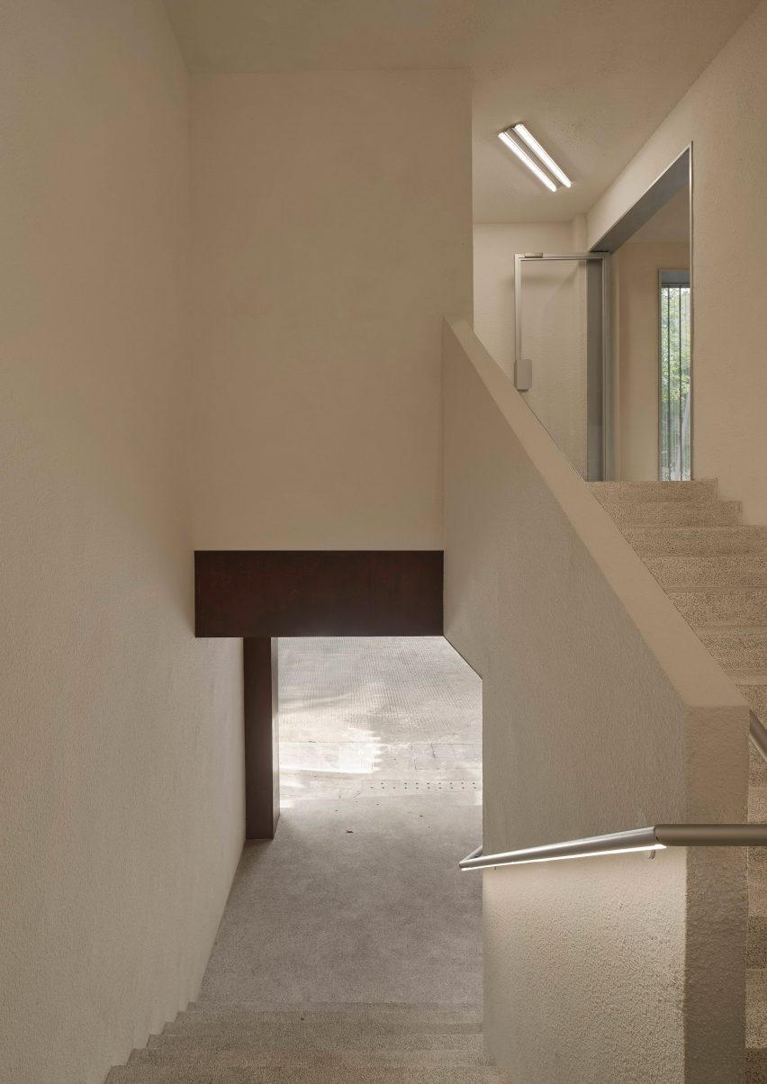 Moment Boutique by Modum Atelier