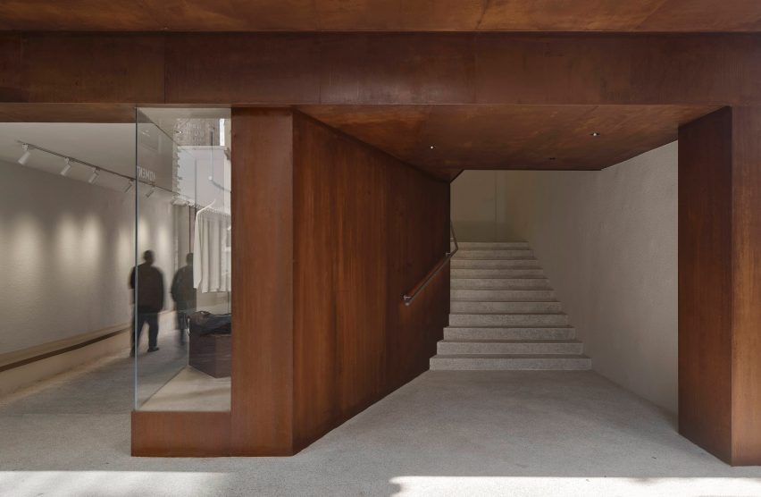 Moment Boutique by Modum Atelier