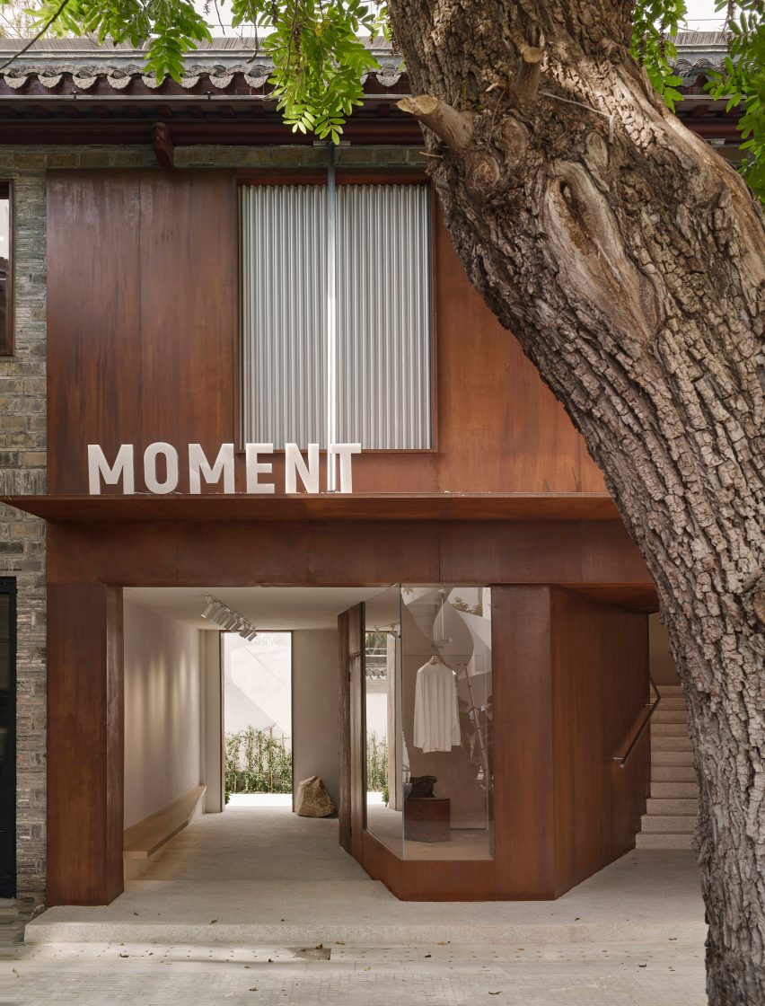 Moment Boutique by Modum Atelier