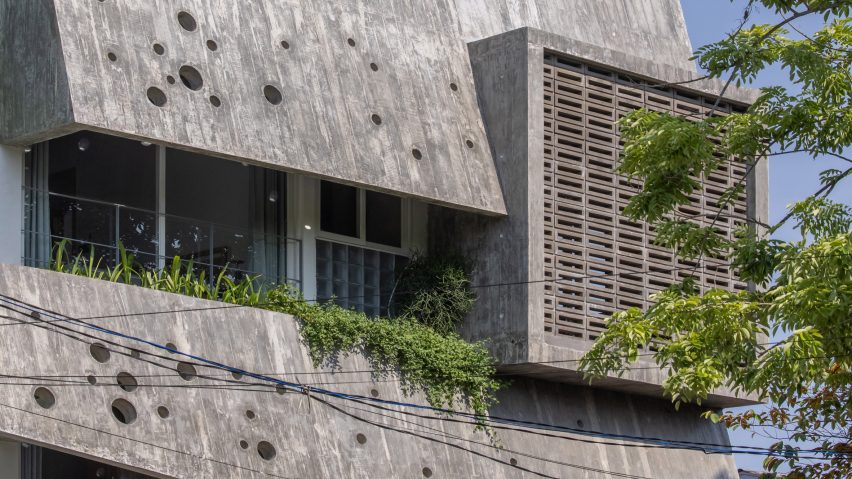 Kho Rèn House by M+TRO Studio