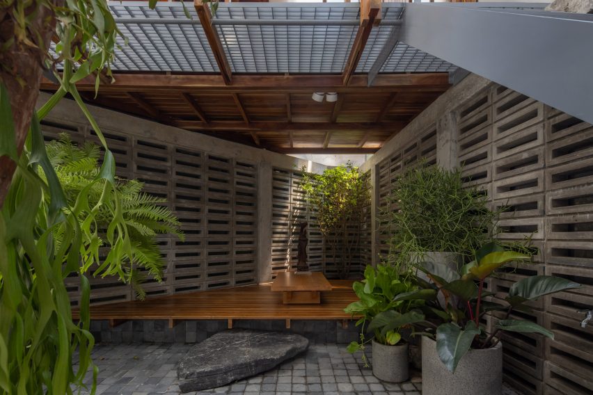 Kho Rèn House by M+TRO Studio