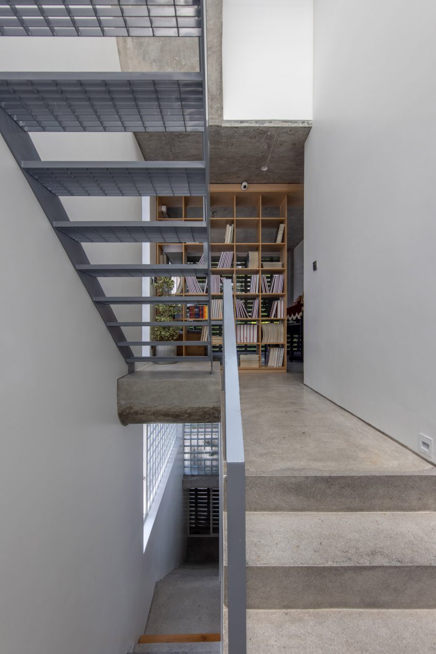 Kho Rèn House by M+TRO Studio