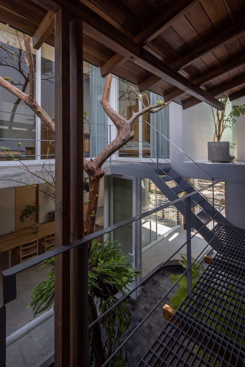 Kho Rèn House by M+TRO Studio
