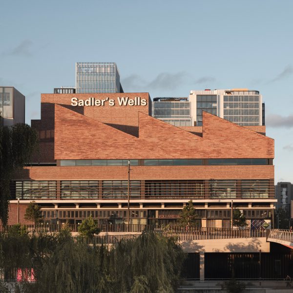 O’Donnell + Tuomey draws on Stratford’s industrial past for London dance theatre