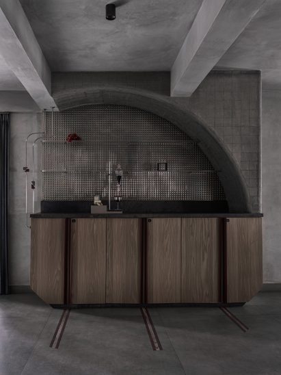 Bar unit in an apartment in Bengaluru, India, by Multitude of Sins