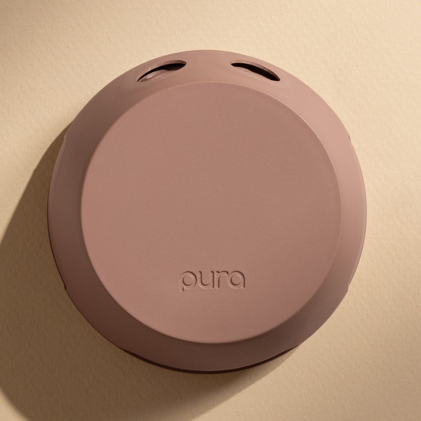 Pura x Pantone diffuser