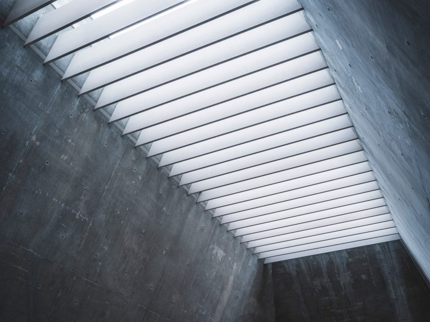 Pyramid Hut by IGArchitects