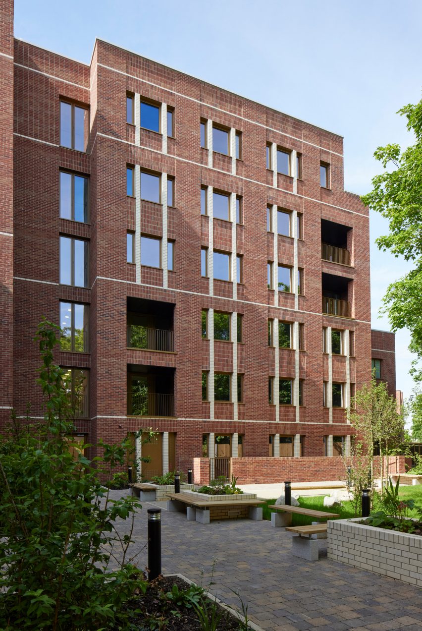 Rowan Court by Satish Jassal Architects