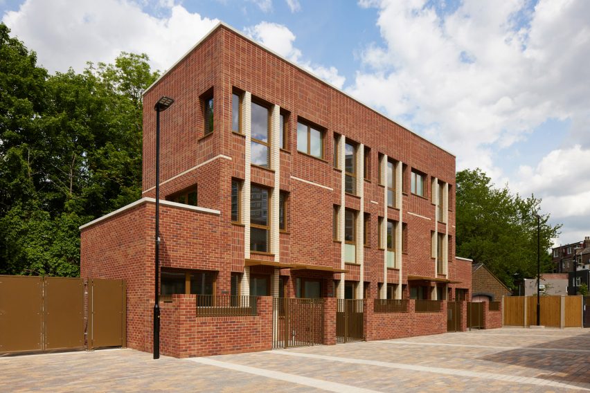 Rowan Court by Satish Jassal Architects