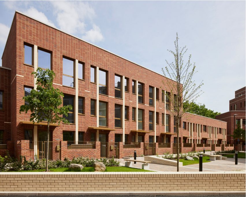Rowan Court by Satish Jassal Architects