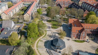 Karens Minde Axis by Schønherr