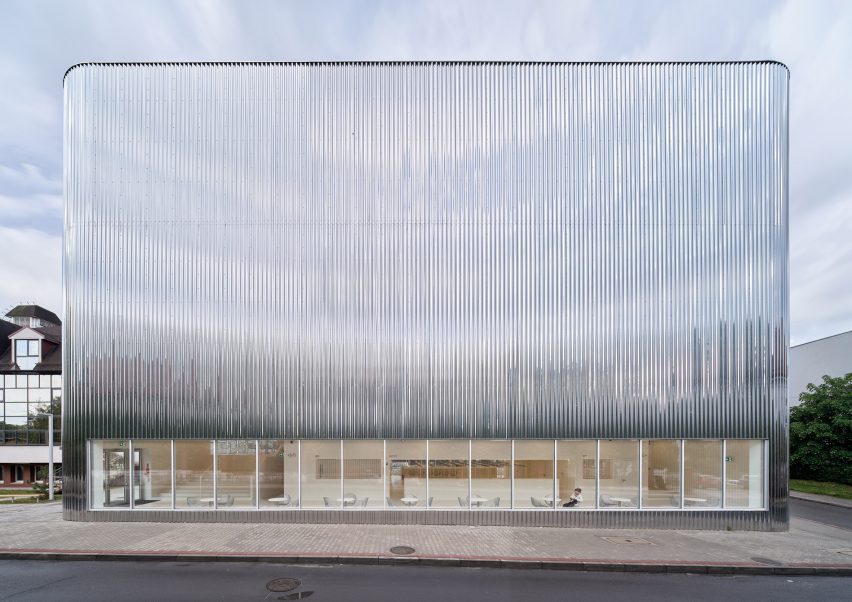 Concert Hall by SLAS Architekti