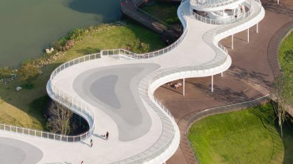Lujiatan Wetland Park Commercial Service Center by Muda Architects