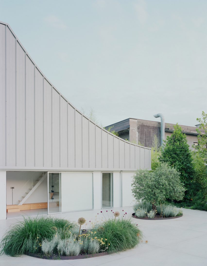 Artist residency by Studio Wok