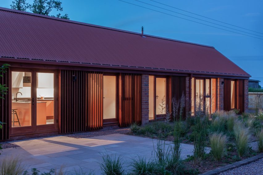 The Parks barn conversion by Stolon Studio