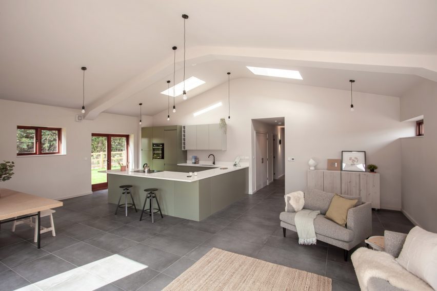 The Parks barn conversion by Stolon Studio