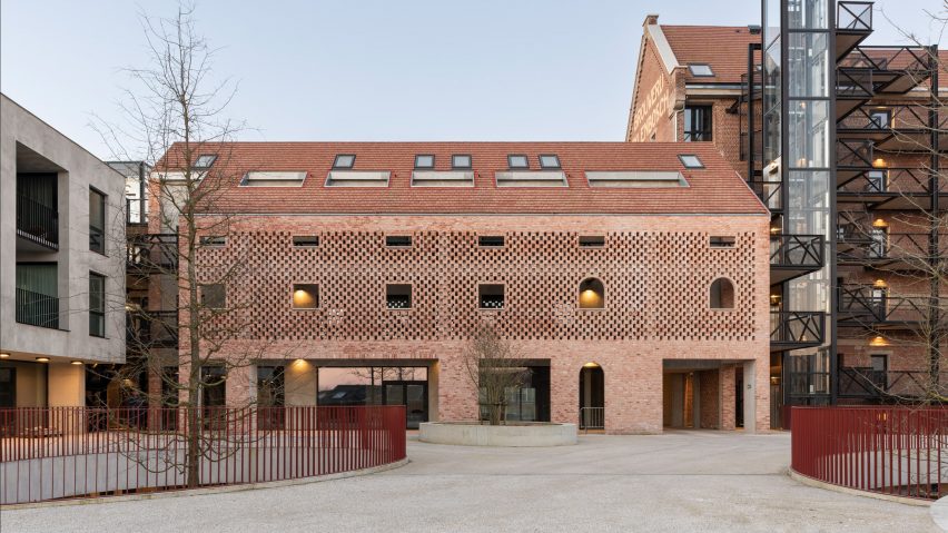 Hit-and-miss brickwork makes “creative use of sustainable clay brick”