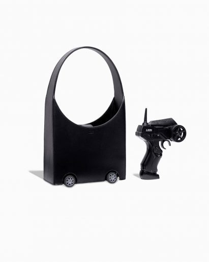 Remote-controlled handbag