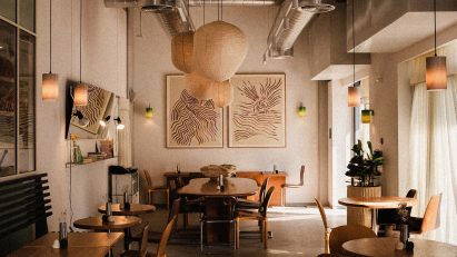 Dubai bakery with neutral colour palette