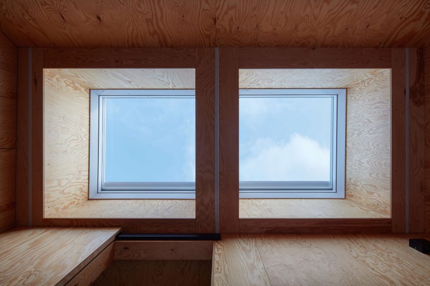 Skylight Hut by Atelier Hajný