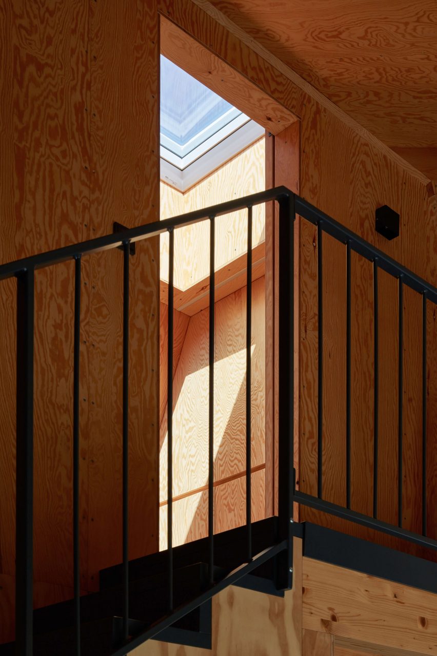 Skylight Hut by Atelier Hajný