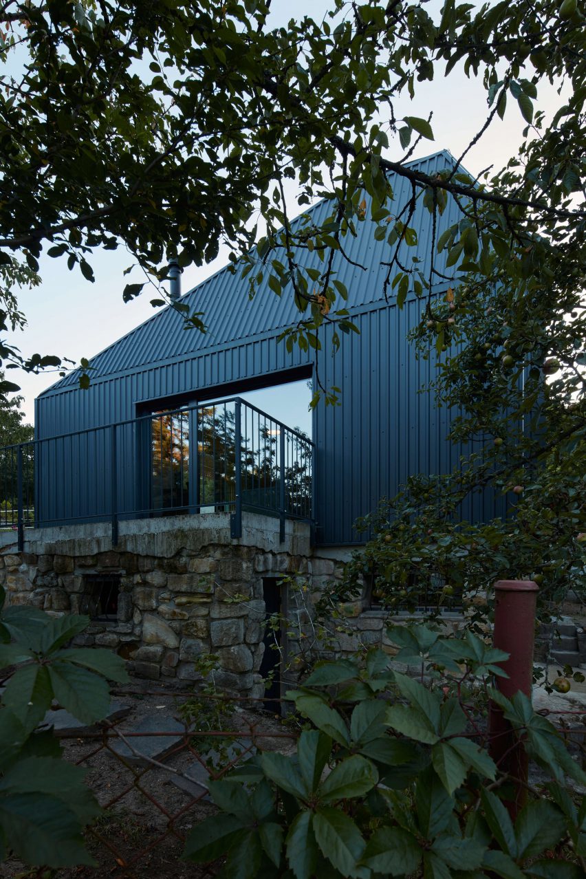 Skylight Hut by Atelier Hajný
