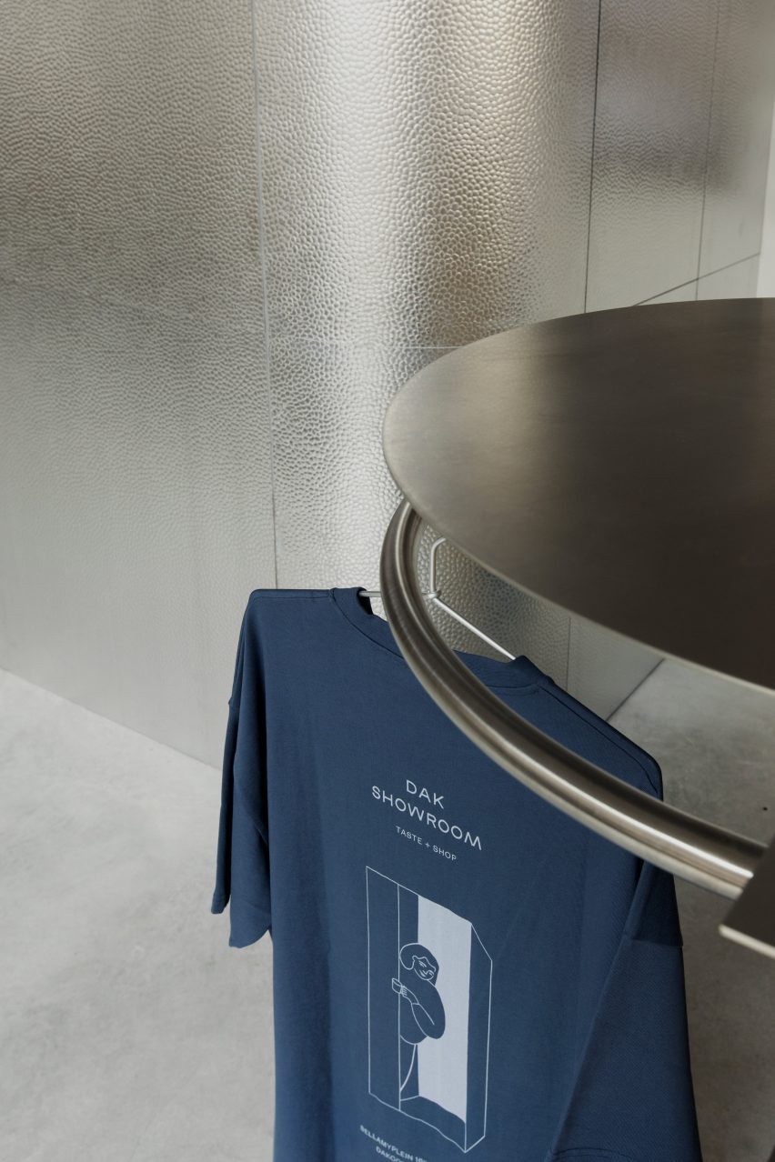 DAK Coffee Roasters by Barde vanVoltt