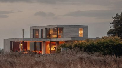 Tidal House by Brown & Brown