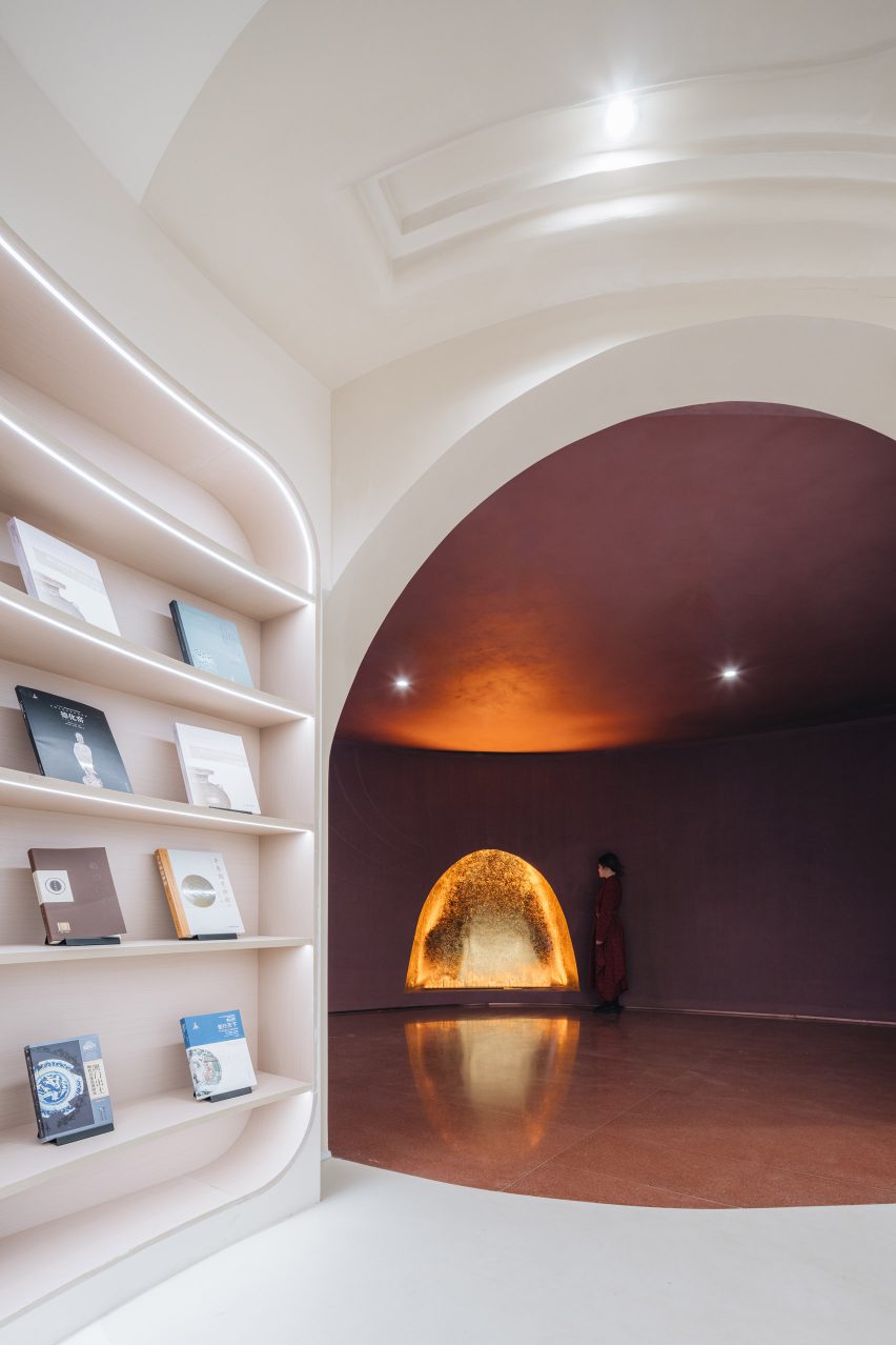 Ceramic Pages by Wutopia Lab