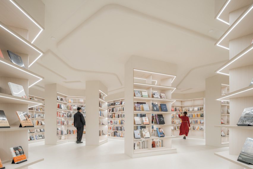 Ceramic Pages by Wutopia Lab