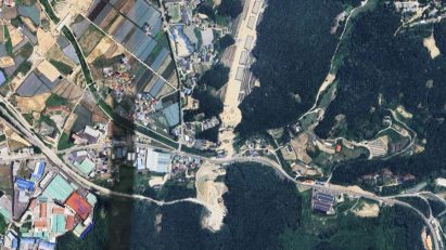 Aerial view of the site of the Cheonan highway bridge collapse