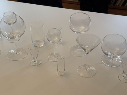 Table of galsses