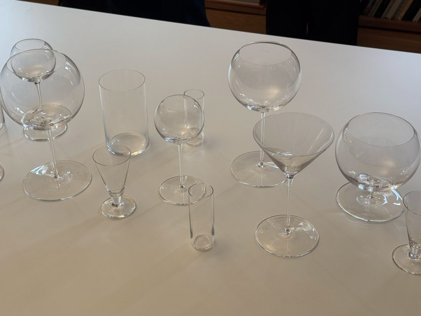 Table of galsses