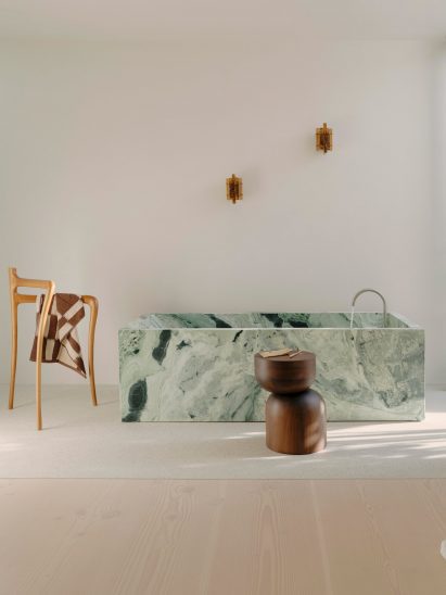 Green marble bathtub