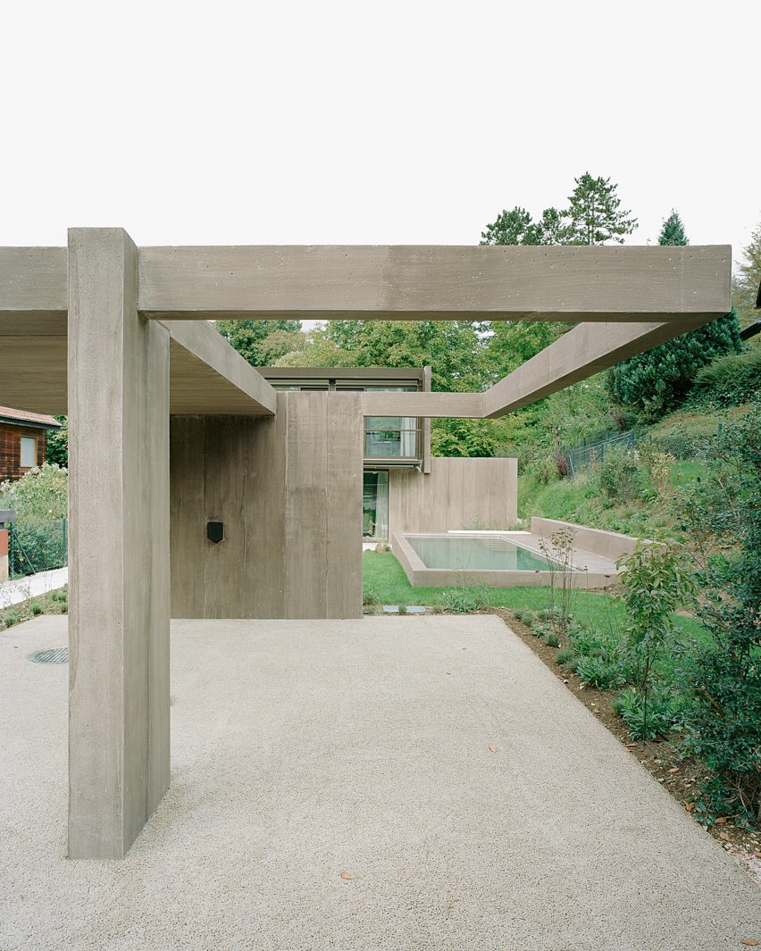 Detached House by Patrick Reuter Architecture