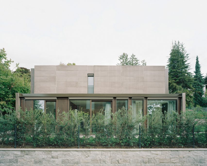 Detached House by Patrick Reuter Architecture