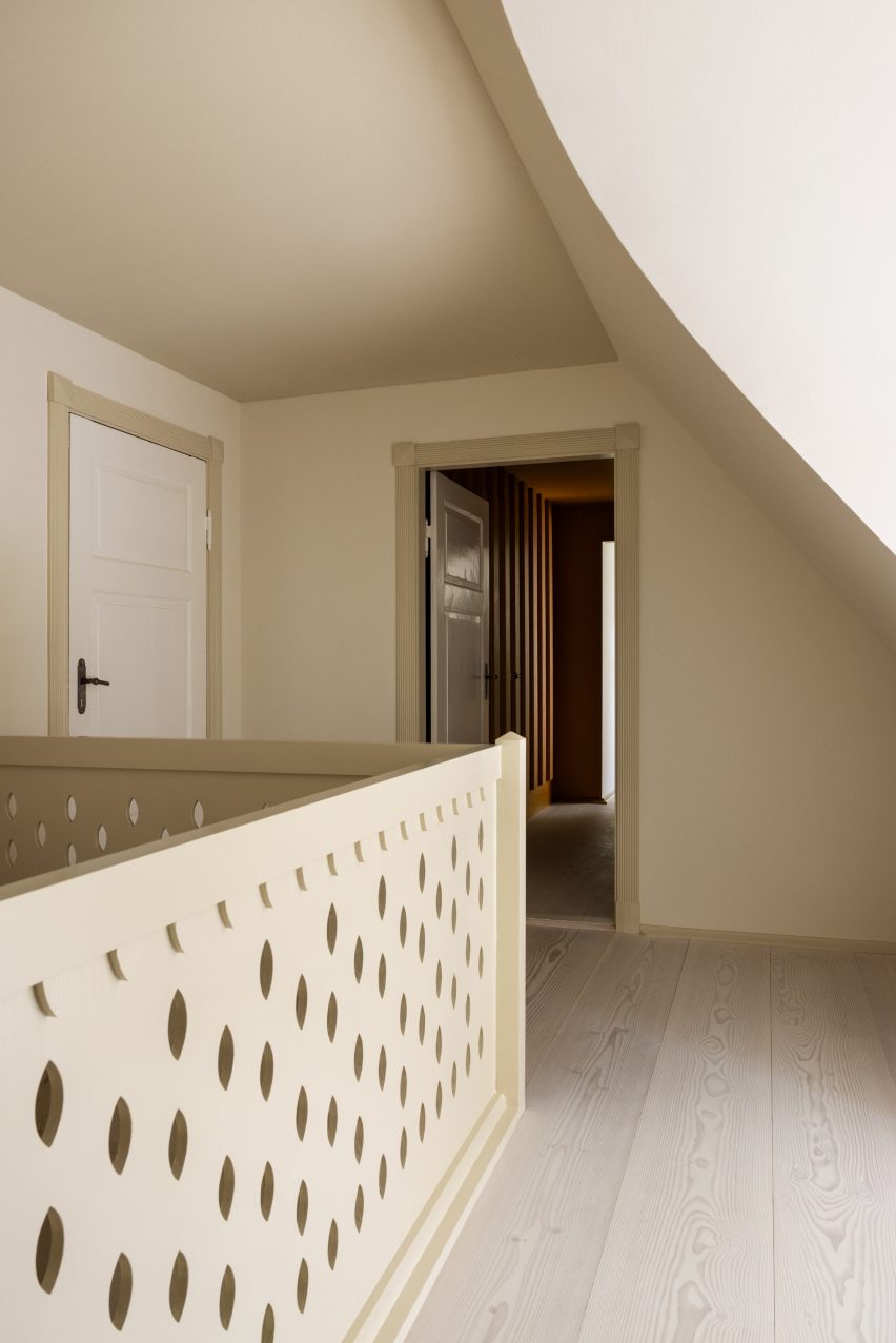 Dinesen Country Home renovation by Mentze Ottenstein