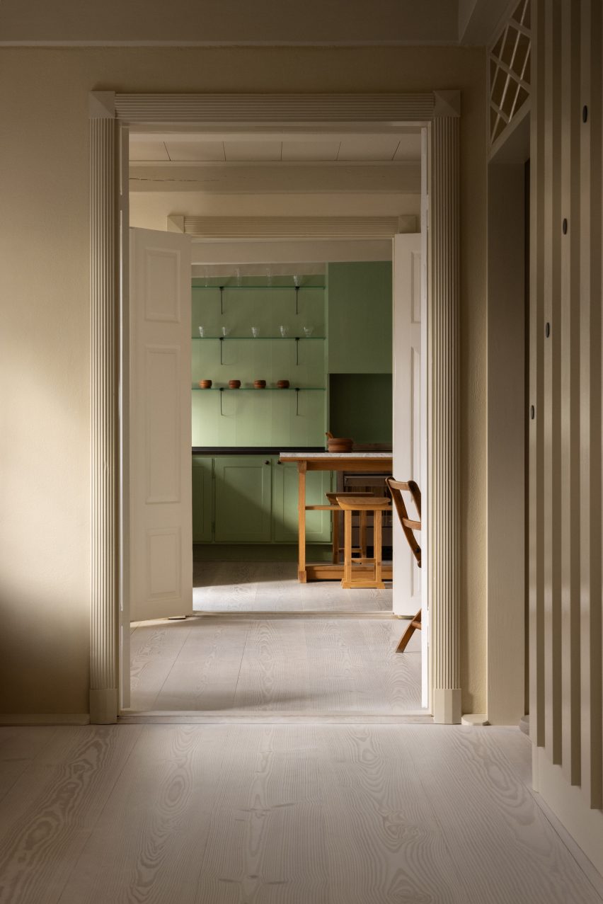 Dinesen Country Home renovation by Mentze Ottenstein