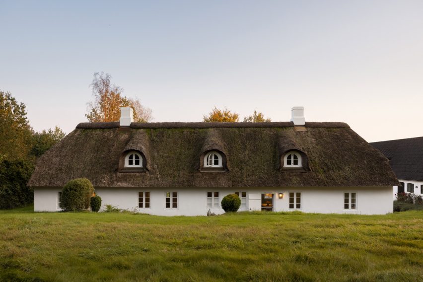 Dinesen Country Home renovation by Mentze Ottenstein