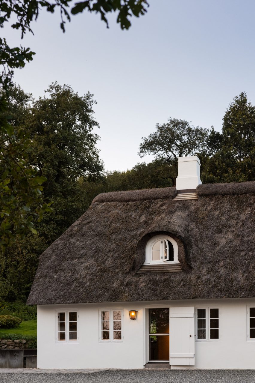 Dinesen Country Home renovation by Mentze Ottenstein