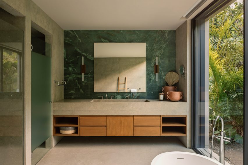 Casa Quinto Sol by Estudio Cristina Grappin